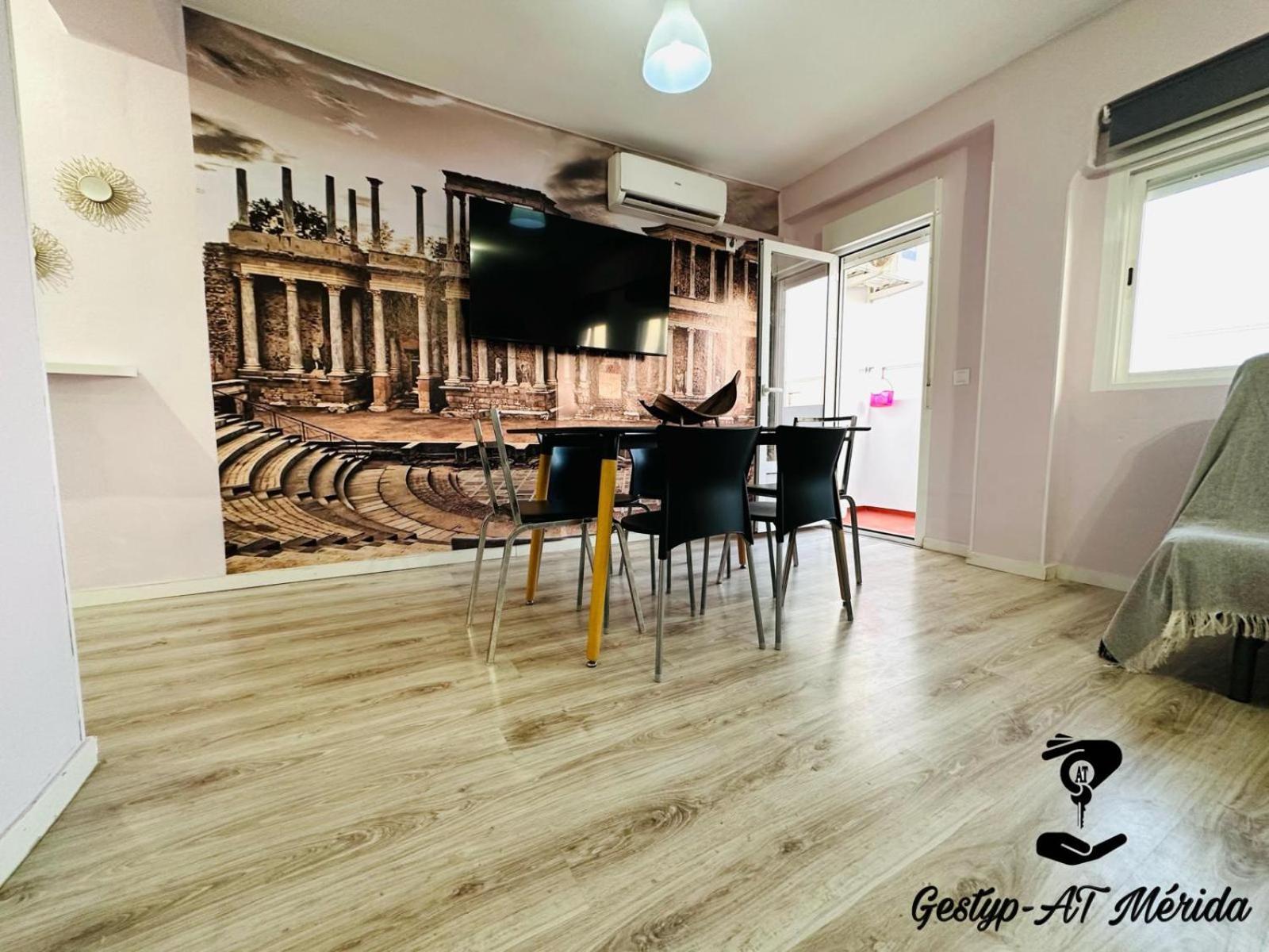 Imperium Apartamentos Centro Parking Gratis เมรีดา ภายนอก รูปภาพ